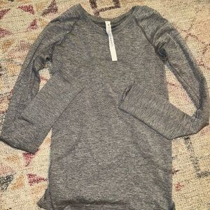 lulu long sleeve swiftly tech